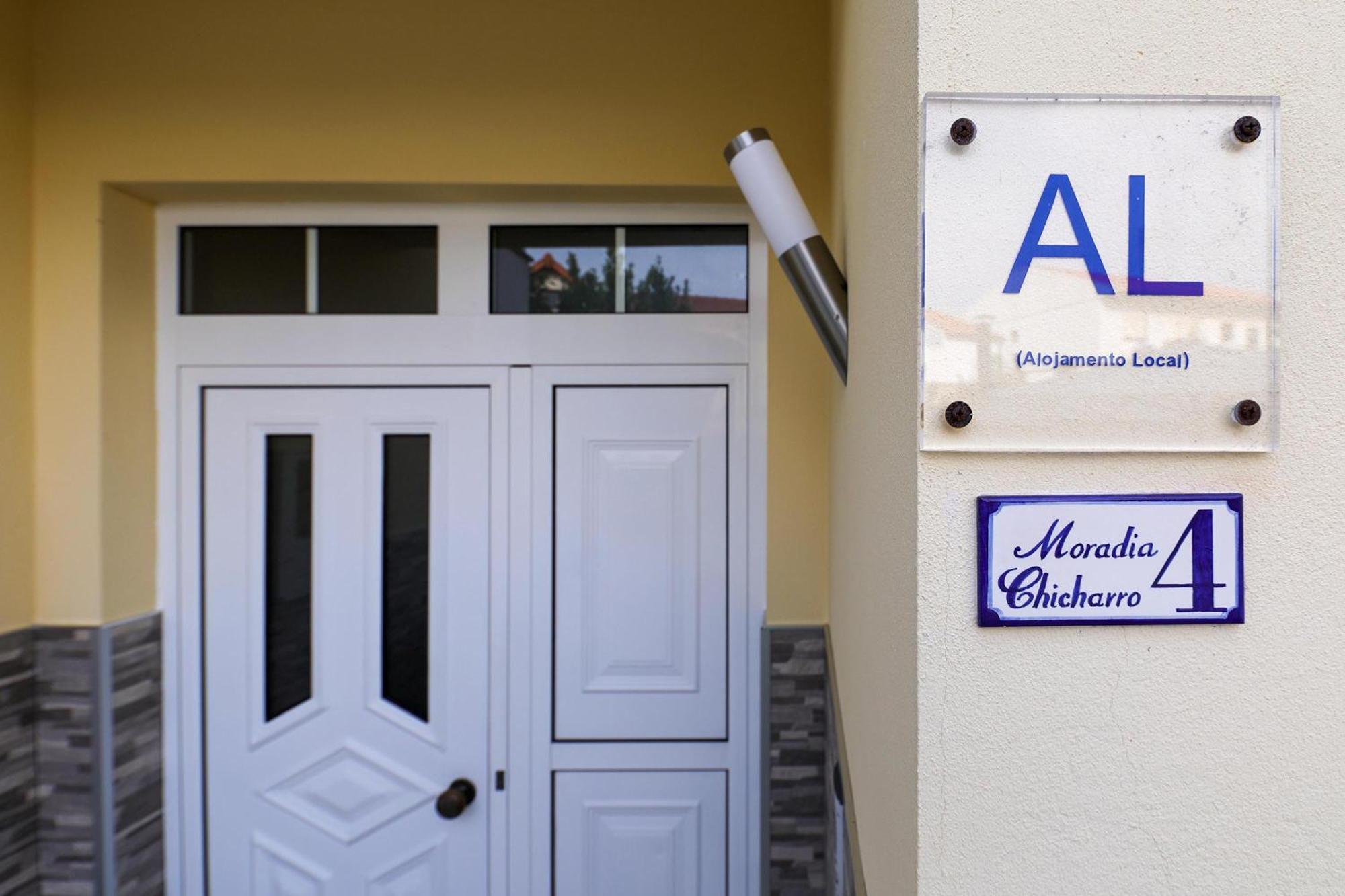 Moradia Chicharro Hotel Nazare Exterior photo